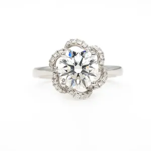Custom Round Brilliant Diamond Four-Prong Setting Ring Lab-Grown Diamond Jewelry