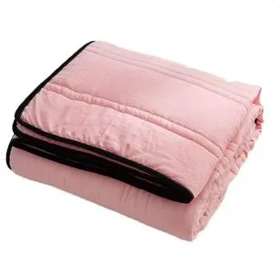 Wholesale Manufacturer Solid Polyester Washed Cotton Gift Home Textiles Patchwork Summer Quilt