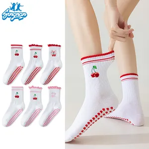 Custom Logo Yoga Socks Professional Non-Slip Fitness Pilates Sports Floor Socks Factory