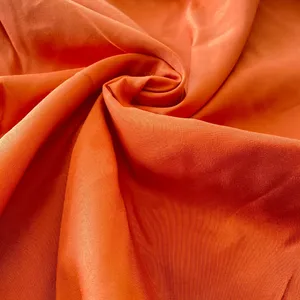 Hot Sale 25 Years Fcatory Textile/Upholstery/Bed Sheet/Garment Microfiber/ Brushed Printed Fabric with 100% Polyester/Taffeta/Spandex/Knitting/Satin/Silk