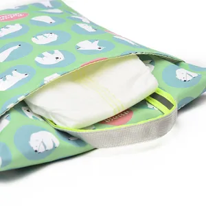 Diaper Bag Organizing Pouches Travel Packing Cubes Wet Clutch Holder Ez29653