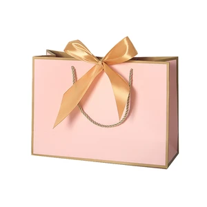 Christmas Custom Cosmetic Shopping Jewelry Wedding Goodies Carton Handle Kraft Cloth Paper Shopping Packaging Tote Small Gift Ribbon Closed Shipping Garment Bag