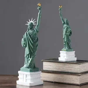 Wholesale Christmas Resin Figurines: Factory Direct From China Souvenir