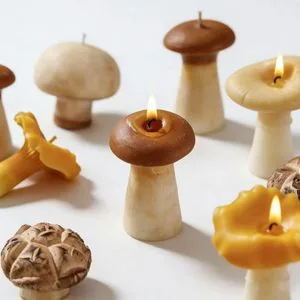 Bulk Wholesale Realistic Botanical Candle Custom Scented Soy Wax Mushroom Candle for Gift Box